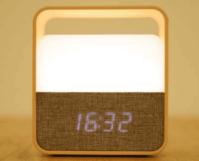 Внешний вид будильника-ночника Midea Digital Alarm MTD3 